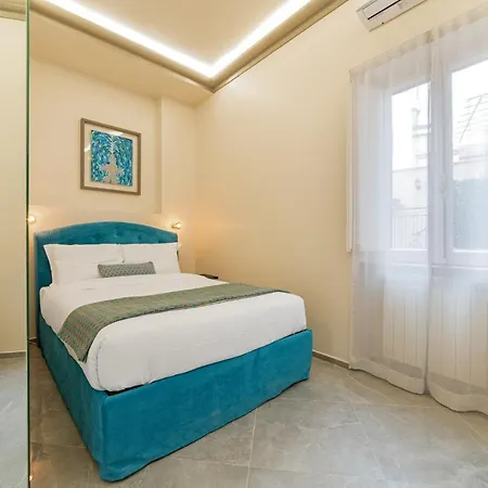 Bmga L Viapaola43 Palace Aparthotel Roma