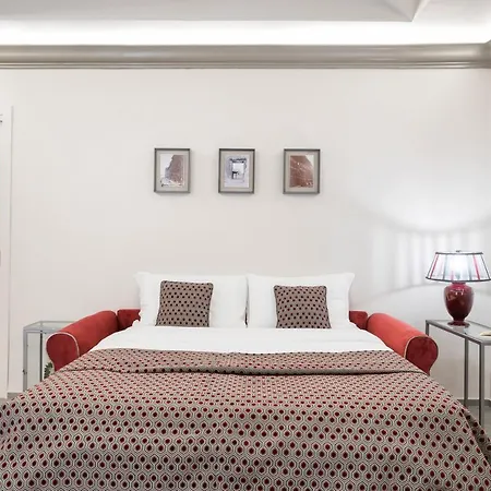 Bmga L Viapaola43 Palace Aparthotel 4*
