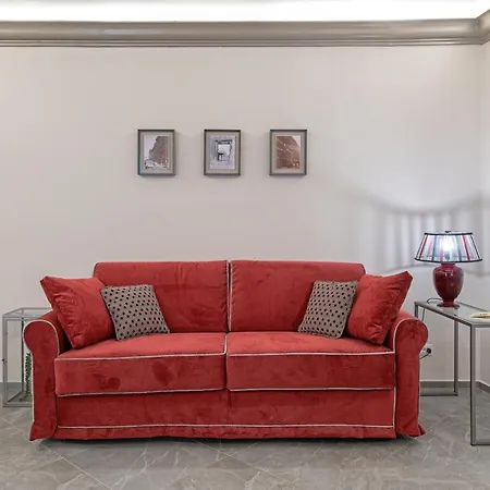 Bmga L Viapaola43 Palace 4*