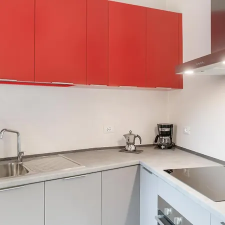 Bmga L Viapaola43 Palace 4*