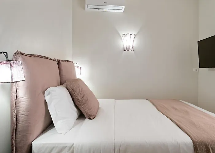 Aparthotel Bmga L Viapaola43 Palace