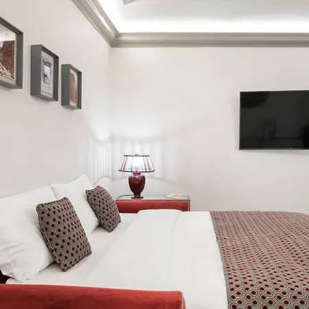 Bmga L Viapaola43 Palace Aparthotel 4*
